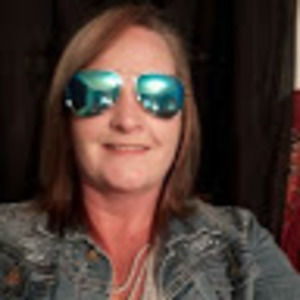 Meet your Posher, Kara